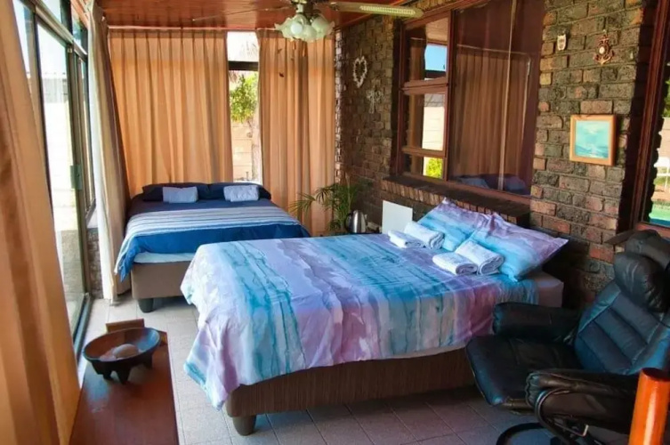 Sue's bnb in Bothasig