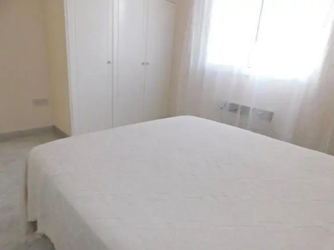 Emma's Place, 2 bedroom apartment with pool view