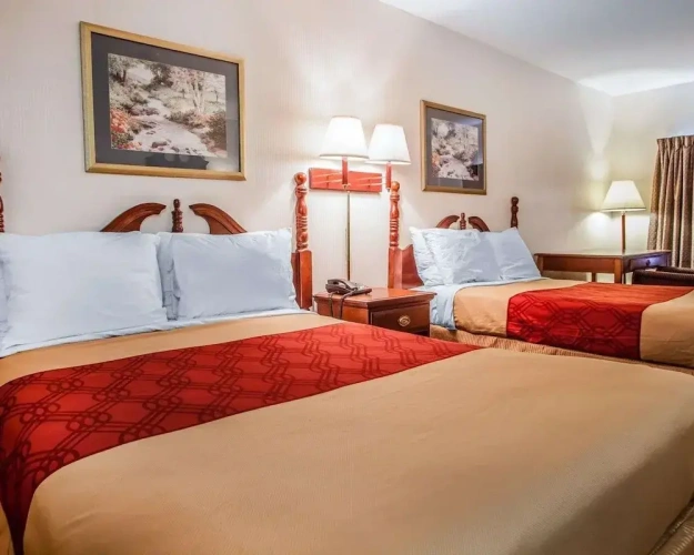 Standard Quadruple room with balcony
