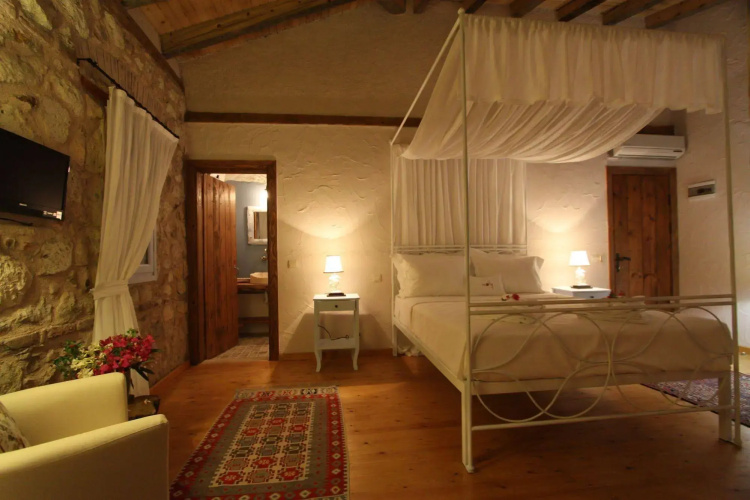 Moy Otel