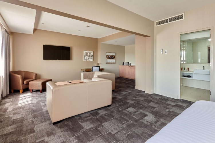Executive Double Suite