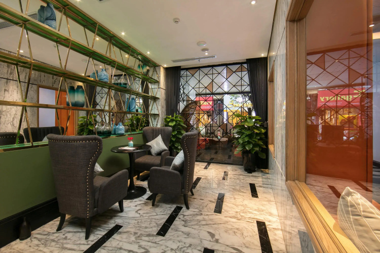 Aurora Premium - A Lifestyle Hotel