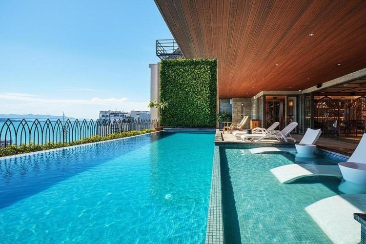 Champton Nha Trang
