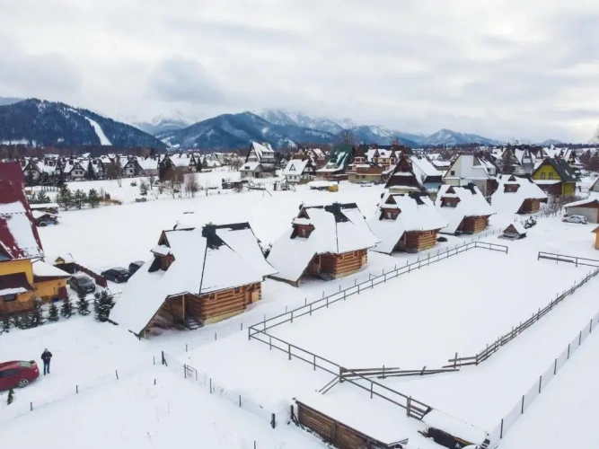 Twin Chalet