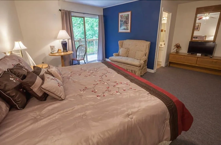 Guest rooms