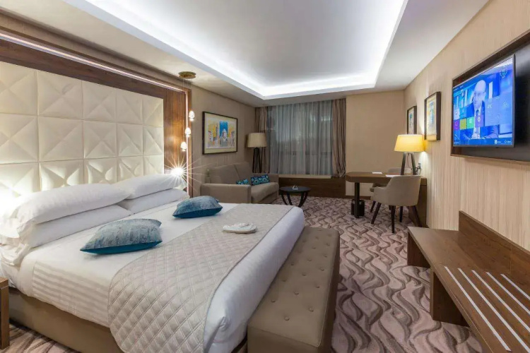 Az Hotels Grand Oran