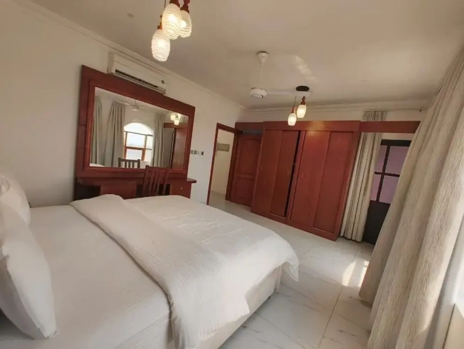 Deluxe Studio