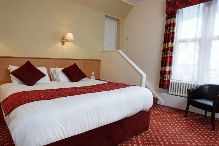 Crewe Arms Hotel