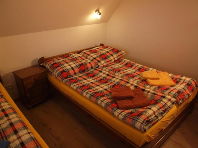2 Bedrooms Cottage