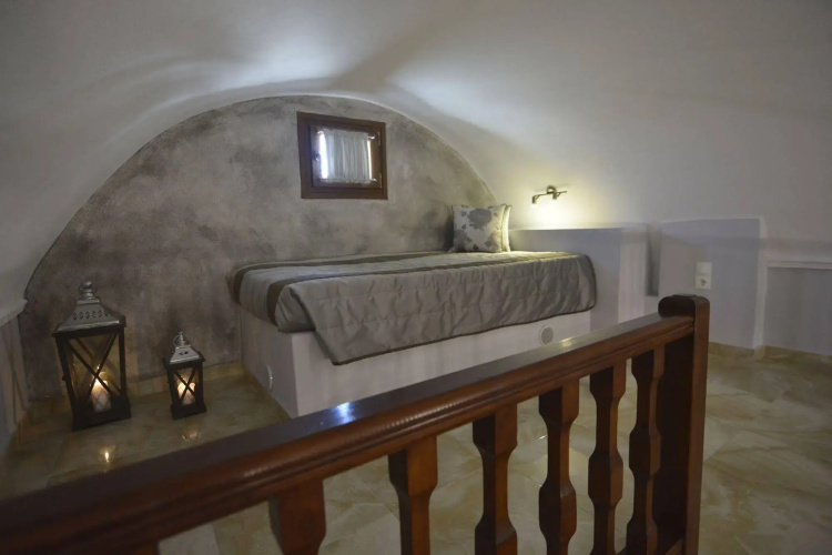 Polydefkis Hotel