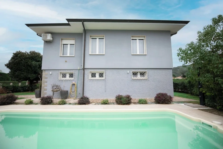 Classic Villa