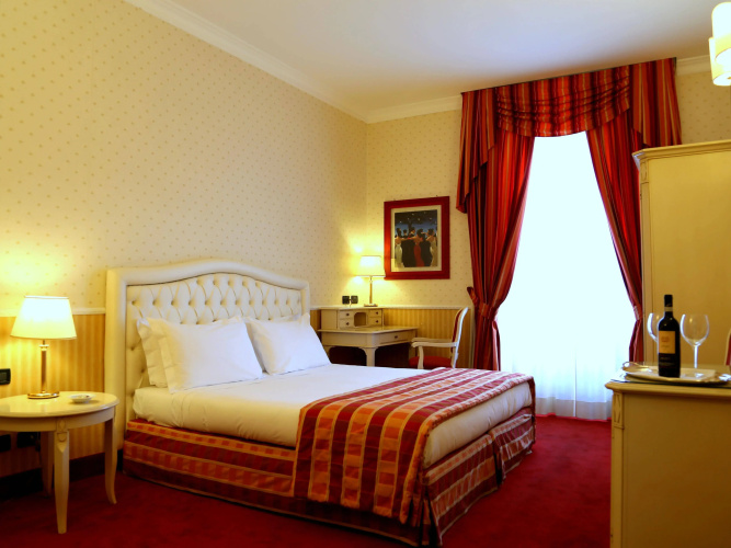 Capitolium Rooms