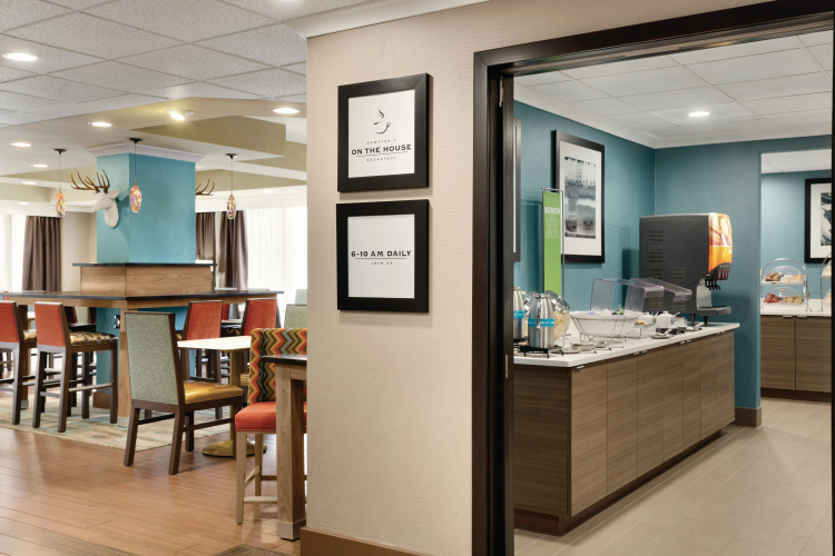 Hampton Inn Atlanta-Buckhead photo 24