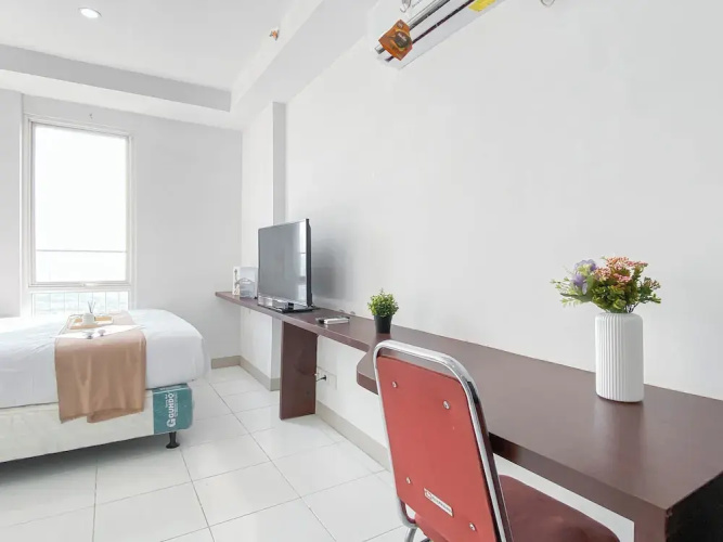 Basic Studio Room At Azalea Suites Apartment