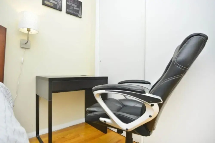 Fancy 2 BR on Upper East Side