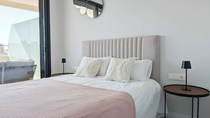 Apartment with sea view