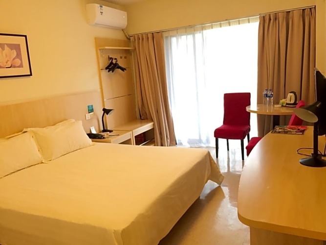 Standard Single room with balcony