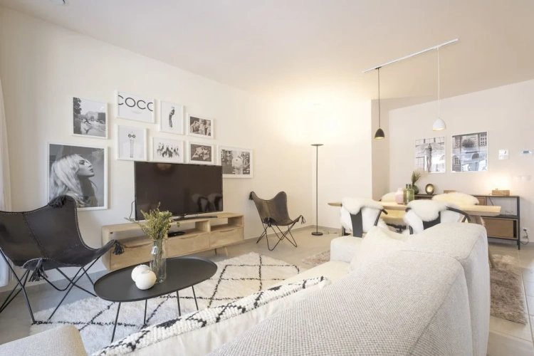 Deluxe Apartment with balcony