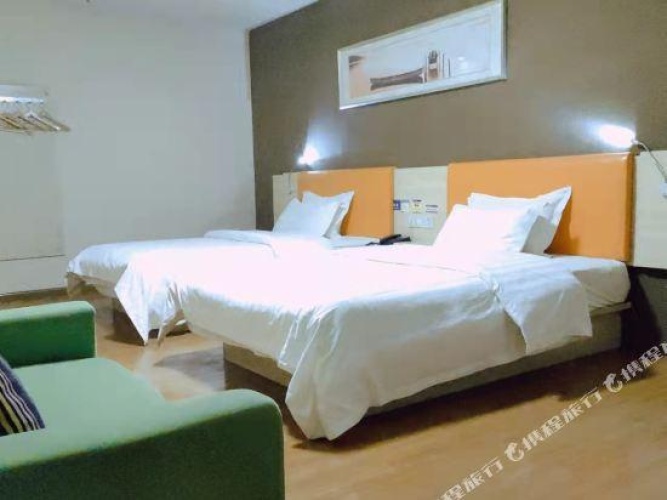 Economy Twin room