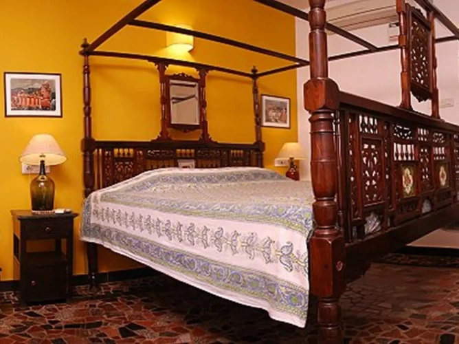 Deluxe Single room