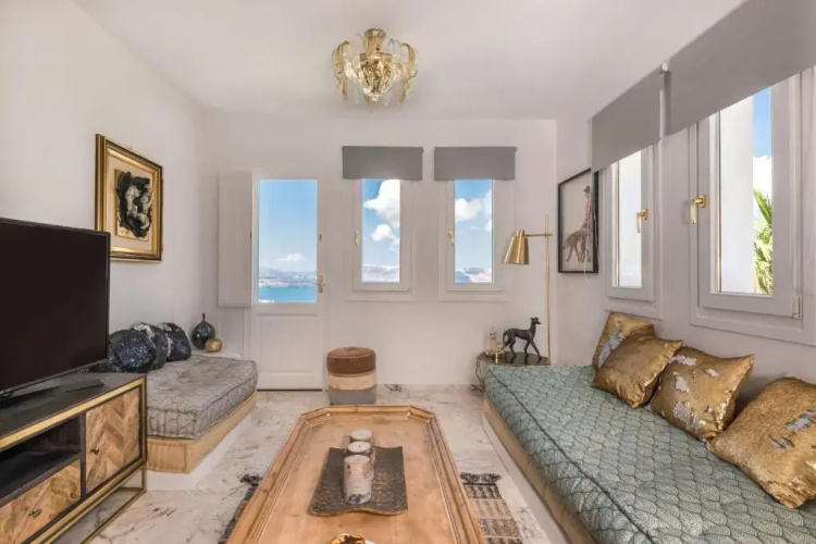 Summer Lovers Villa