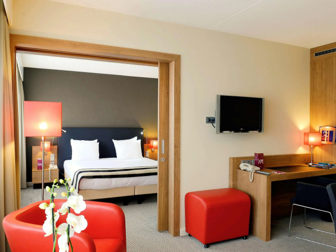 Tribe Hotel Den Haag Centraal