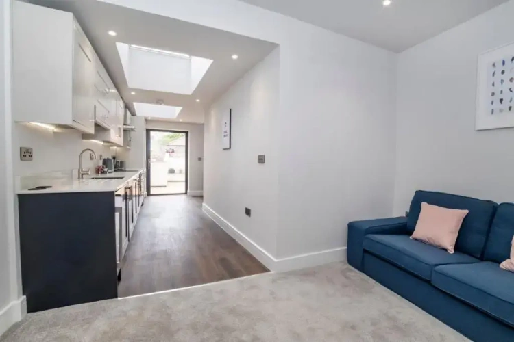 1 Bedroom Apartment