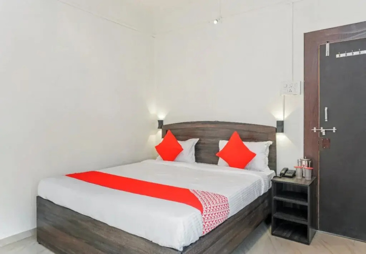 Suman Lodging By OYO Rooms