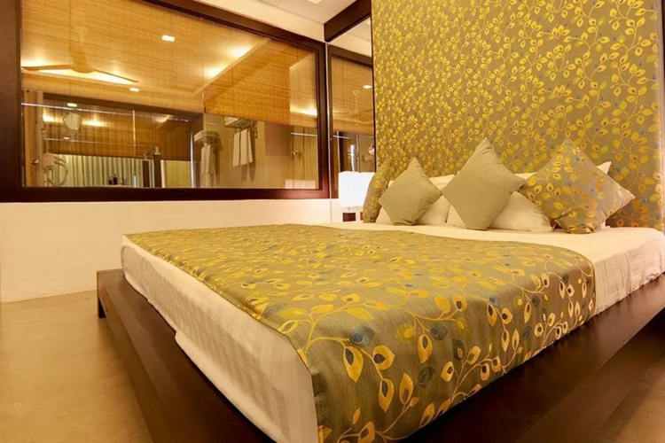 Tourmaline Hotel