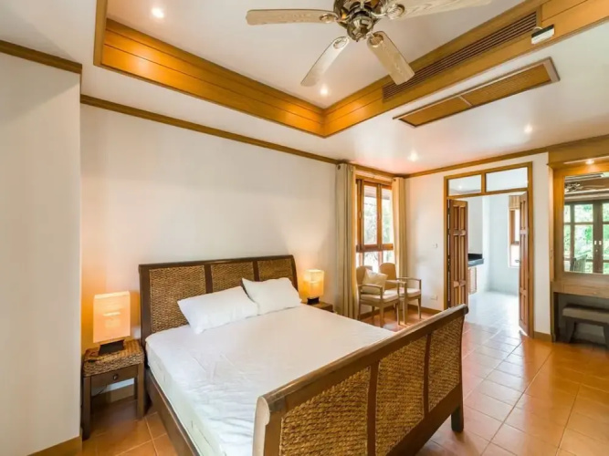 3 Bedroom Villa Beach Front Resort TG12