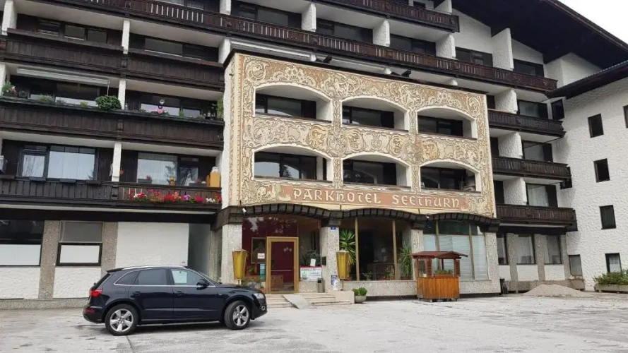 1 Bedroom Double Apartment with balcony and with mountain view