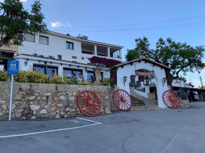 3 Bedrooms Cottage