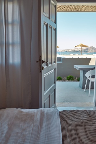 Standard room with sunset view