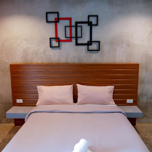 B3 Hotel
