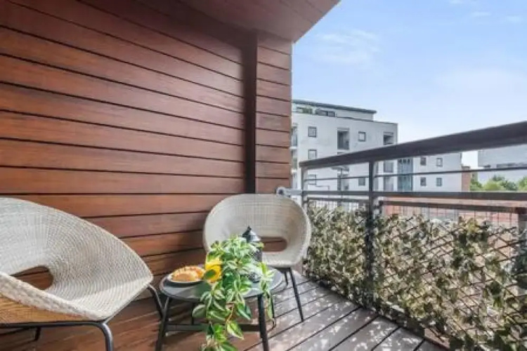 Host Stay Ropewalks Quarters