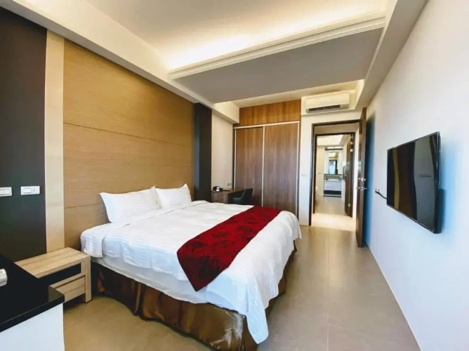 2 Bedrooms Suite