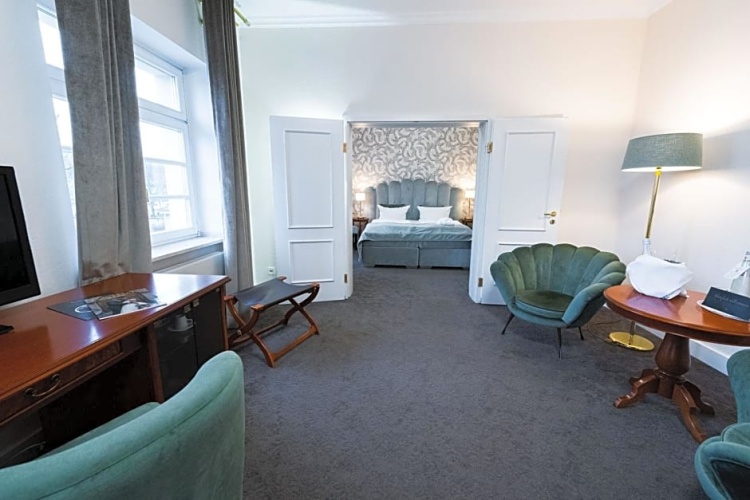 Suite