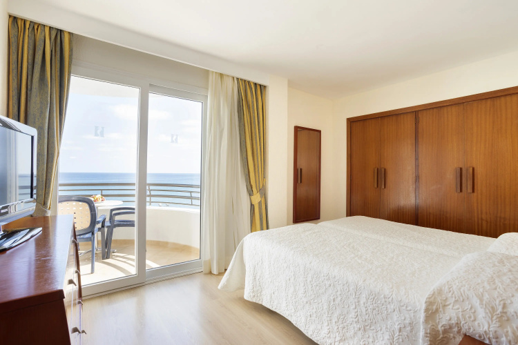 Hipotels Dunas Cala Millor Aparthotel