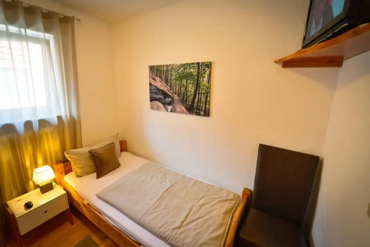 Economy Single room