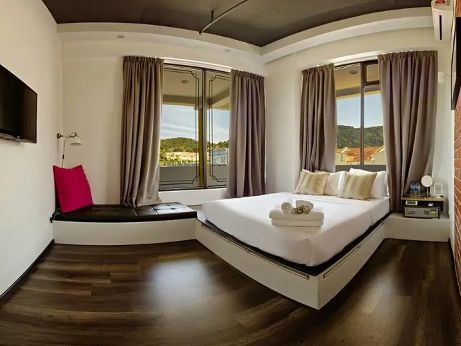 Premium Suite