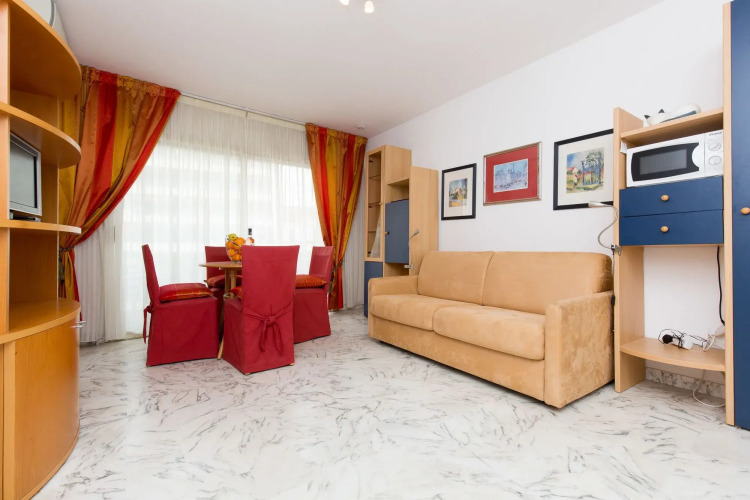 Résidence Les Tuileries YourHostHelperOver view