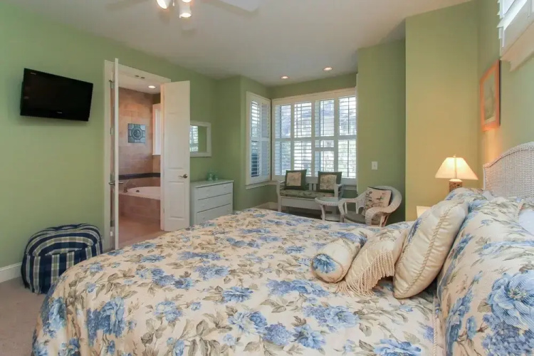 2 Genoa Court