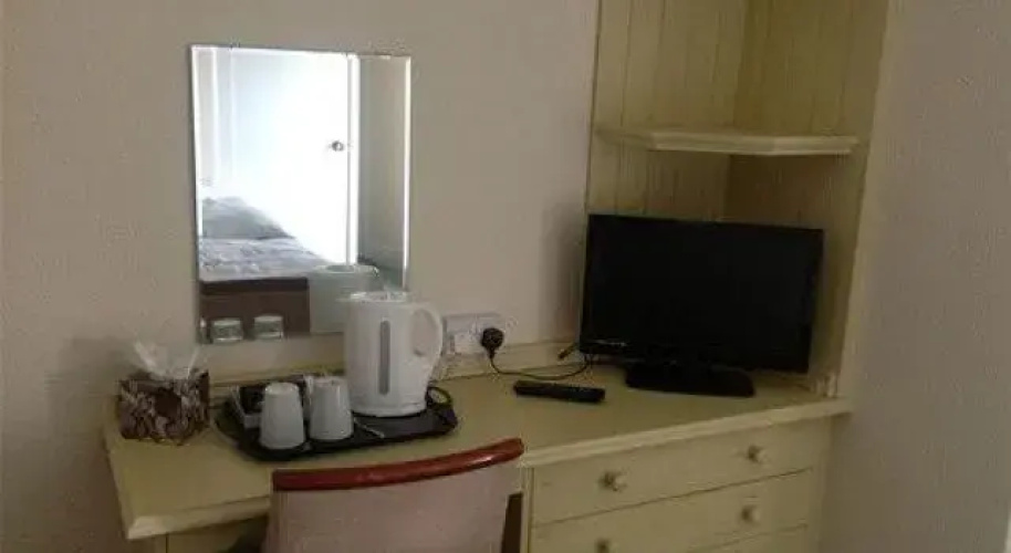 Rose and Crown