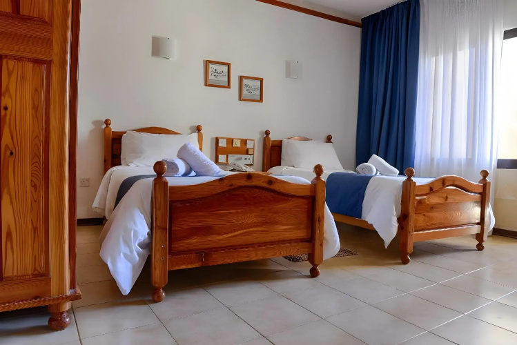 Cornucopia Hotel