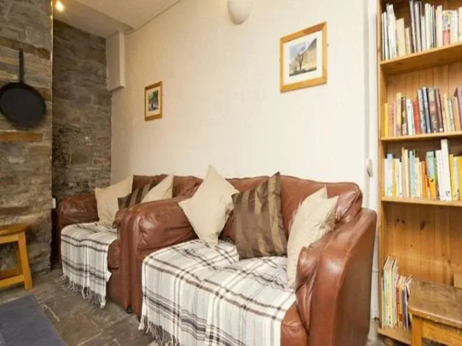 YHA Brecon Beacons