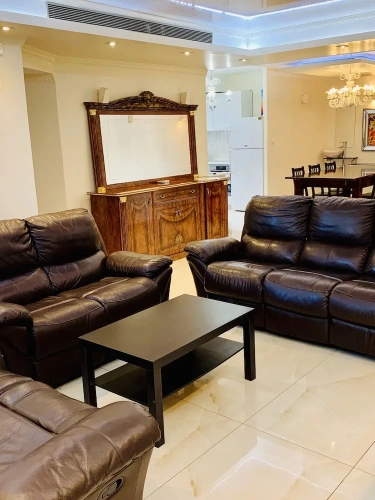 4 Bedrooms Family Apartment with sea view