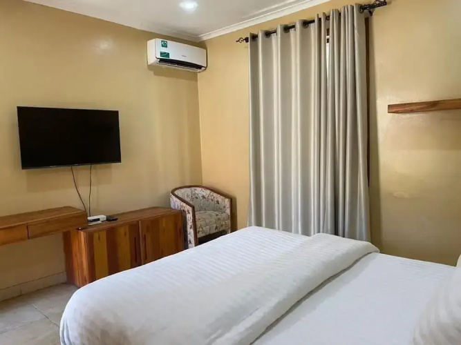 Salt Garden Inn