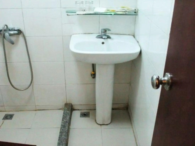 Jiaojiang Business Hotel