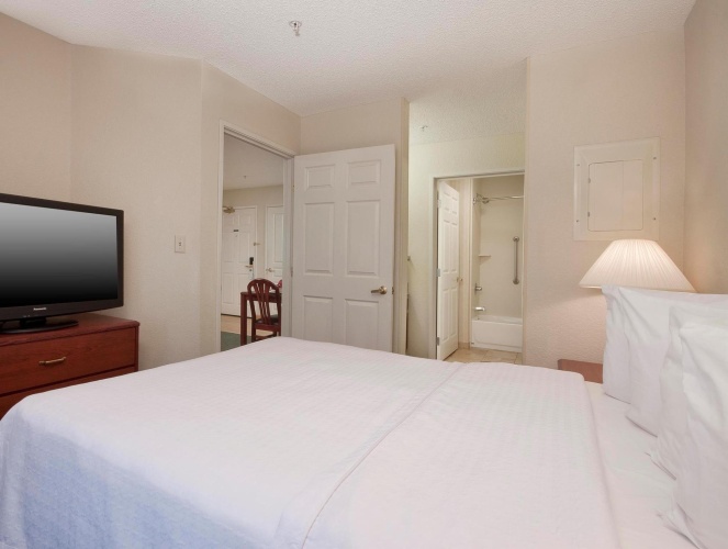 1 Bedroom Suite