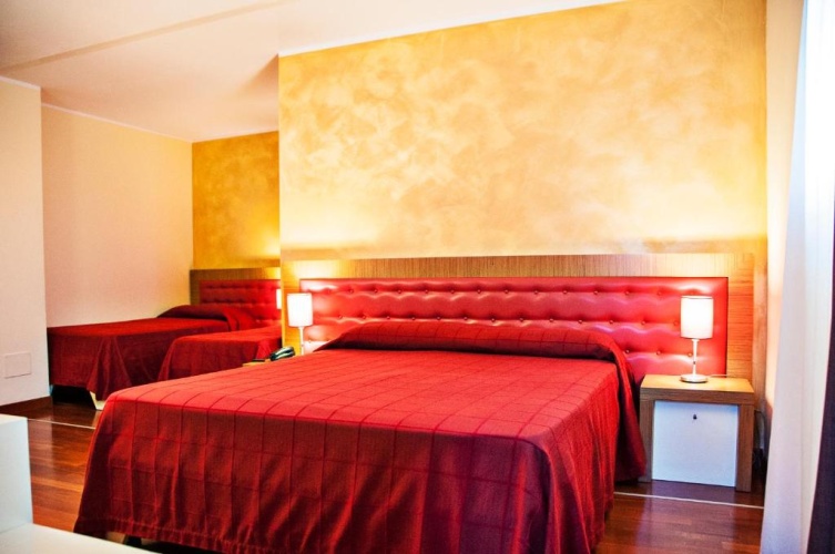 Standard Quadruple room